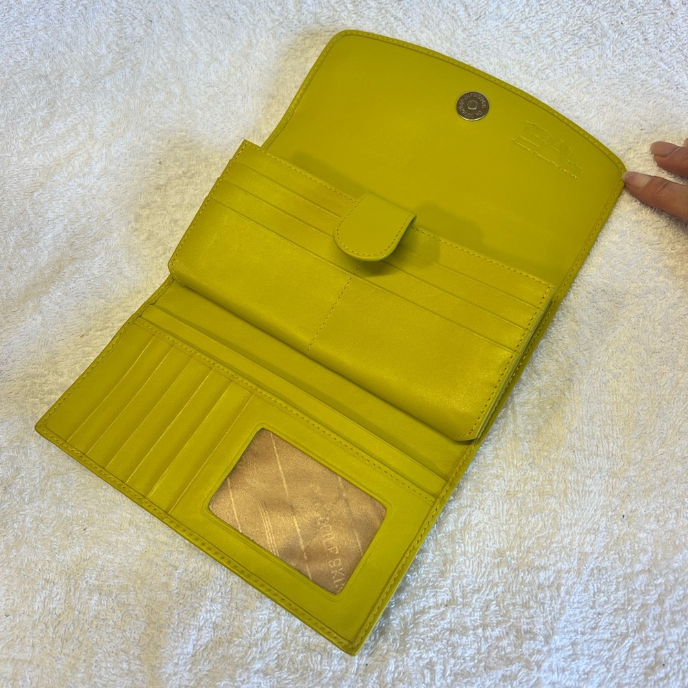 🐊 Yellow Genuine Crocodile Leather Wallet Clutch
